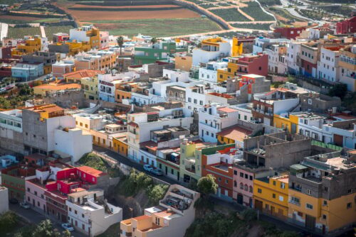 Furia en Canarias en anuncios de alquiler: Abstenerse residentes